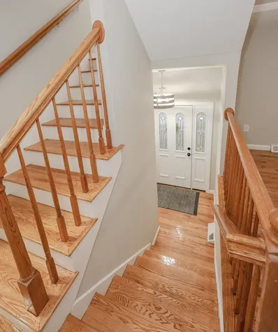 92 Roseanne Lane Manchester NH 03103