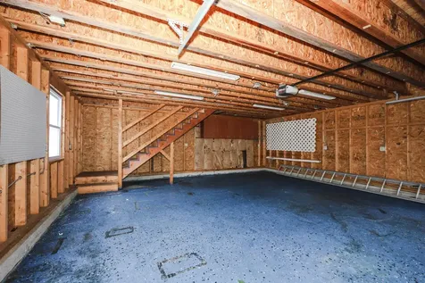 92 Roseanne Lane Manchester NH 03103