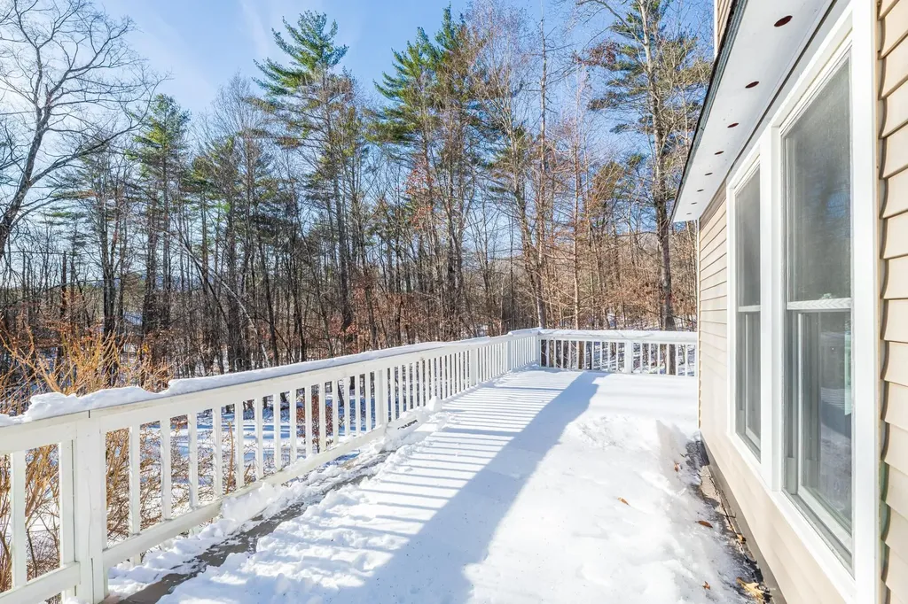 725 Dunlap Farm Road Sunderland VT 05250