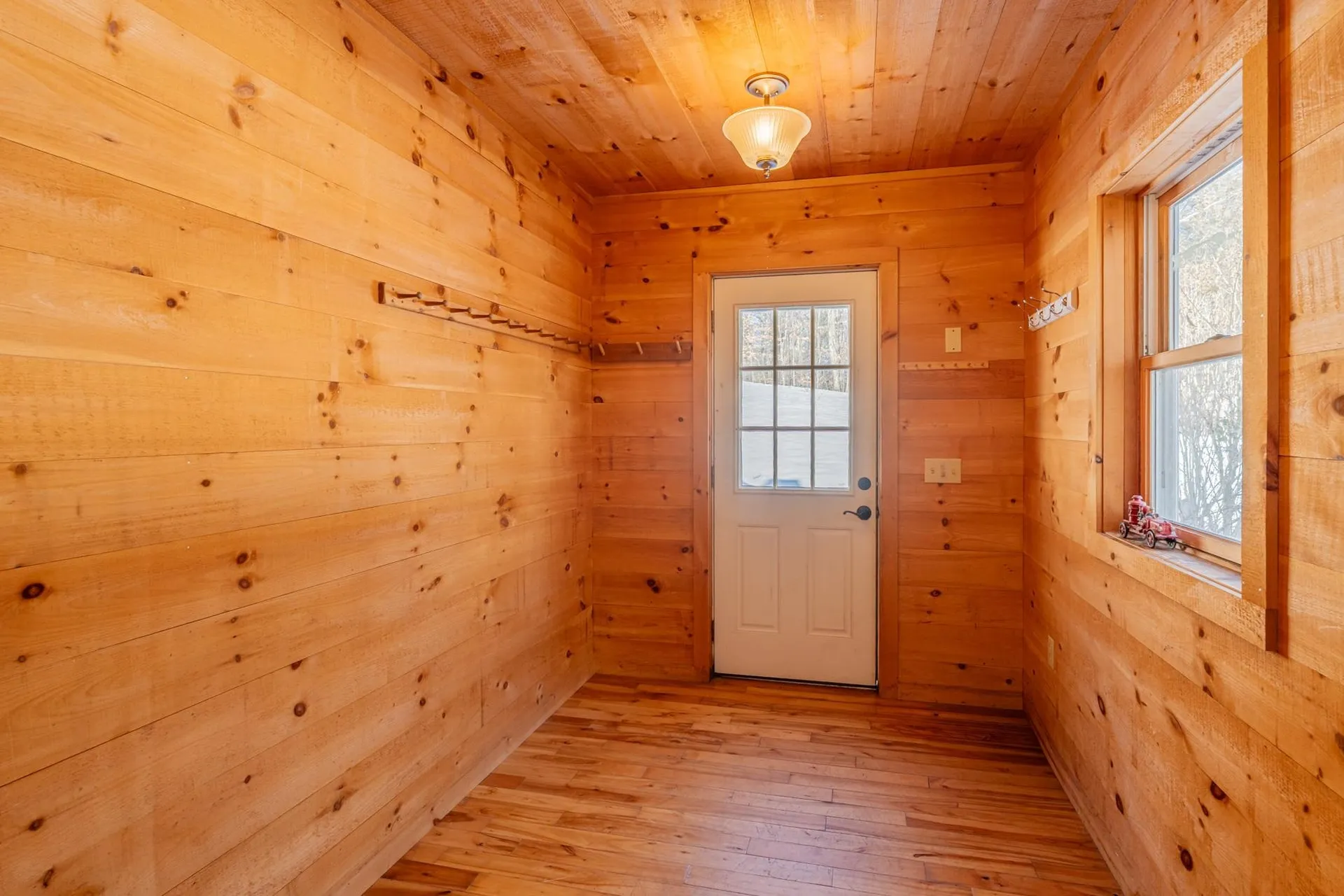 725 Dunlap Farm Road Sunderland VT 05250