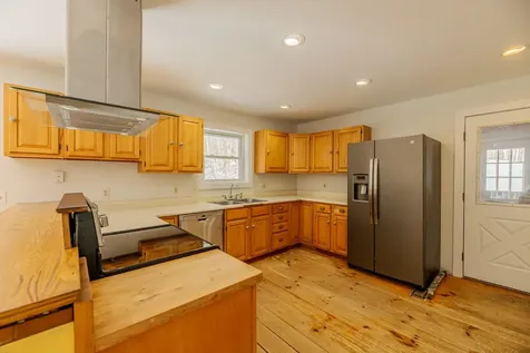 725 Dunlap Farm Road Sunderland VT 05250