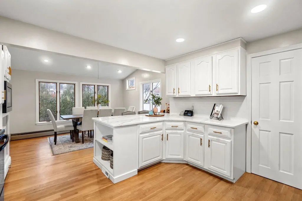 74 S Fremont Street Manchester NH 03103