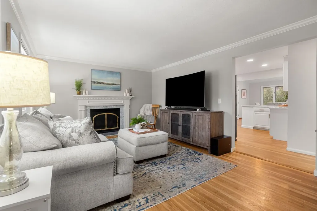 74 S Fremont Street Manchester NH 03103