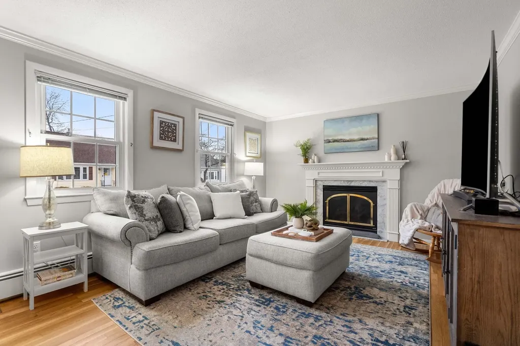 74 S Fremont Street Manchester NH 03103