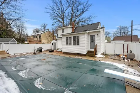 74 S Fremont Street Manchester NH 03103