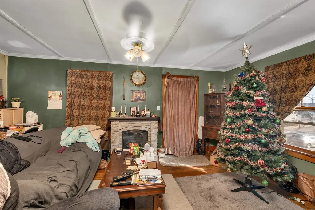 47 Pickering Road Rochester NH 03867