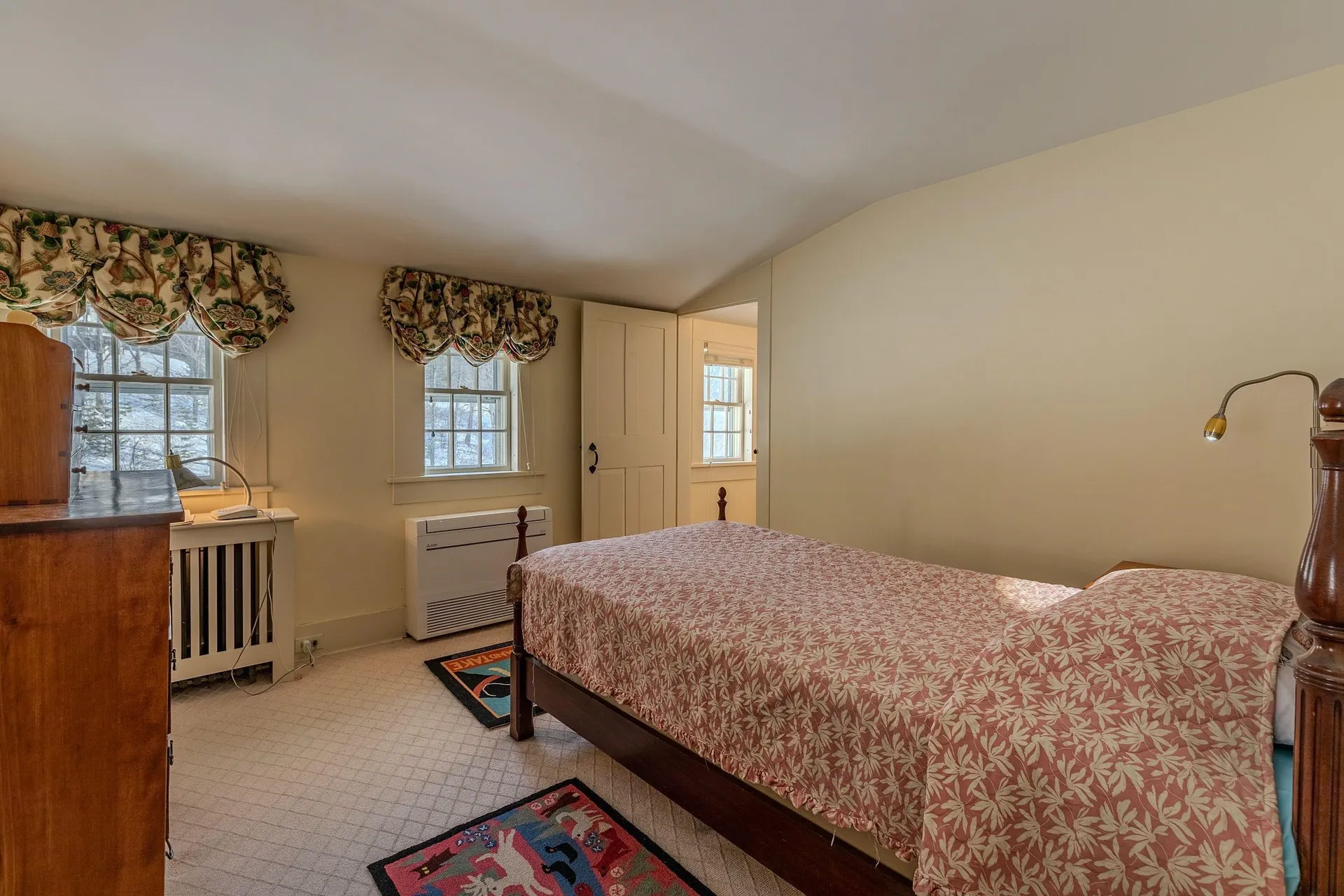 74 Barber Hill Road Pomfret VT 05067