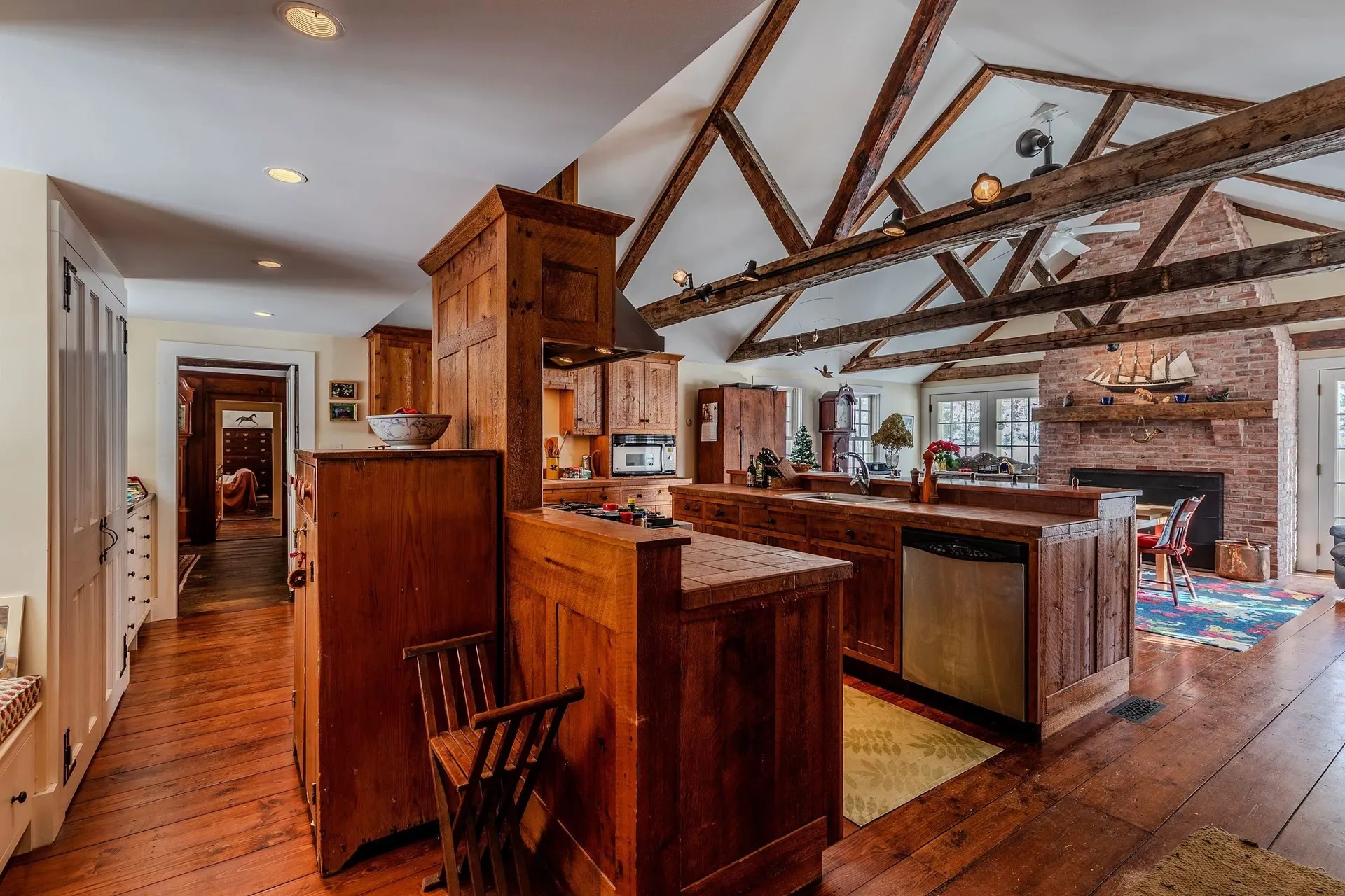 74 Barber Hill Road Pomfret VT 05067