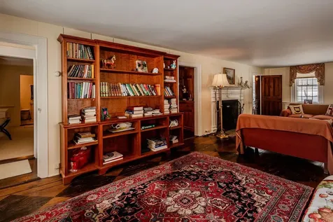 74 Barber Hill Road Pomfret VT 05067