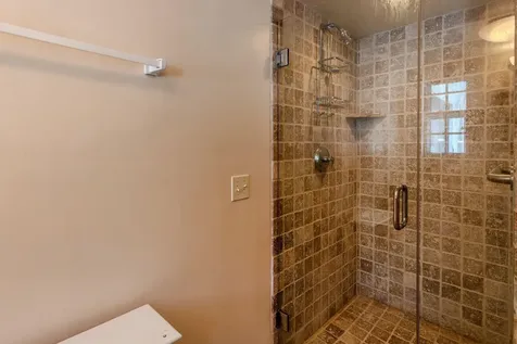 74 Barber Hill Road Pomfret VT 05067