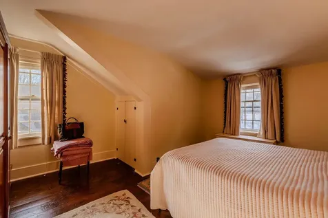 74 Barber Hill Road Pomfret VT 05067