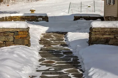 74 Barber Hill Road Pomfret VT 05067