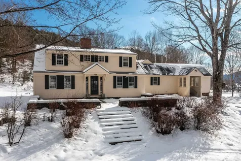 74 Barber Hill Road Pomfret VT 05067