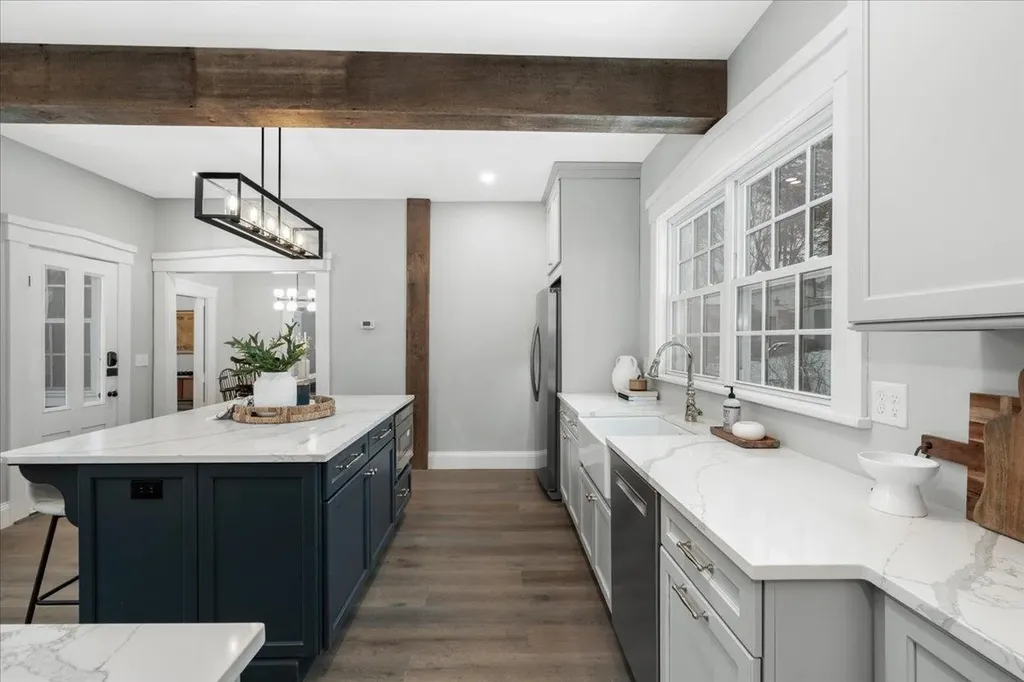 18 Souhegan Street Milford NH 03055