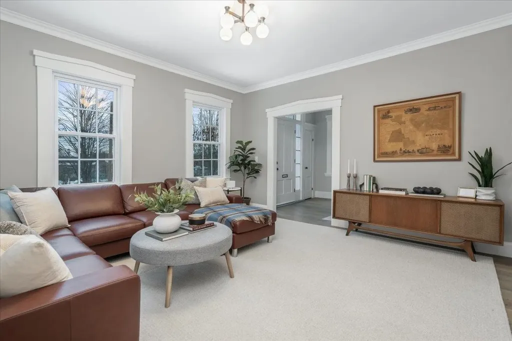 18 Souhegan Street Milford NH 03055