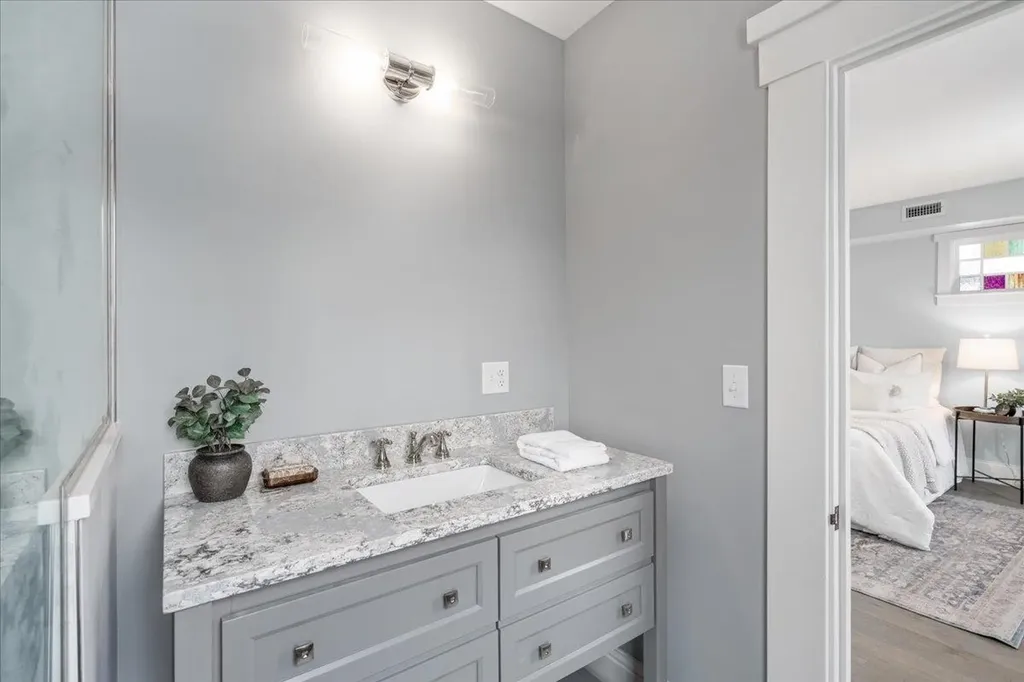 18 Souhegan Street Milford NH 03055