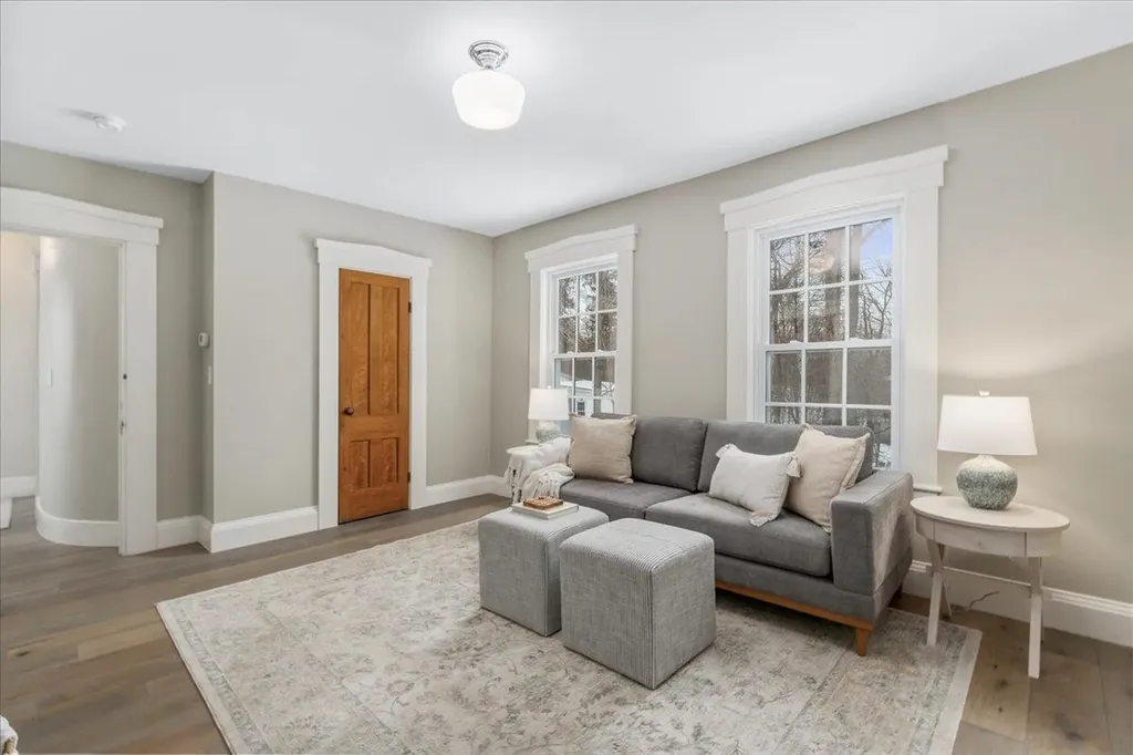 18 Souhegan Street Milford NH 03055