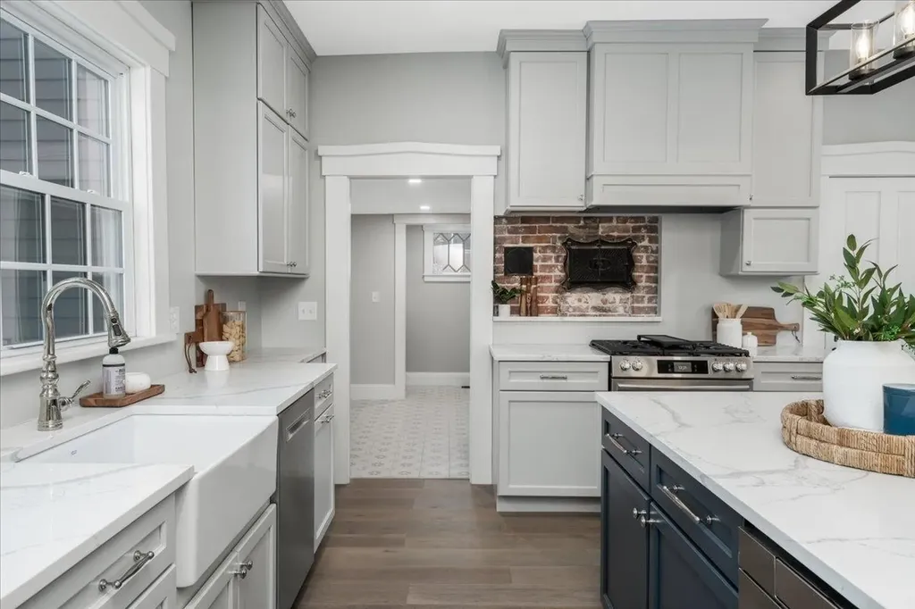 18 Souhegan Street Milford NH 03055