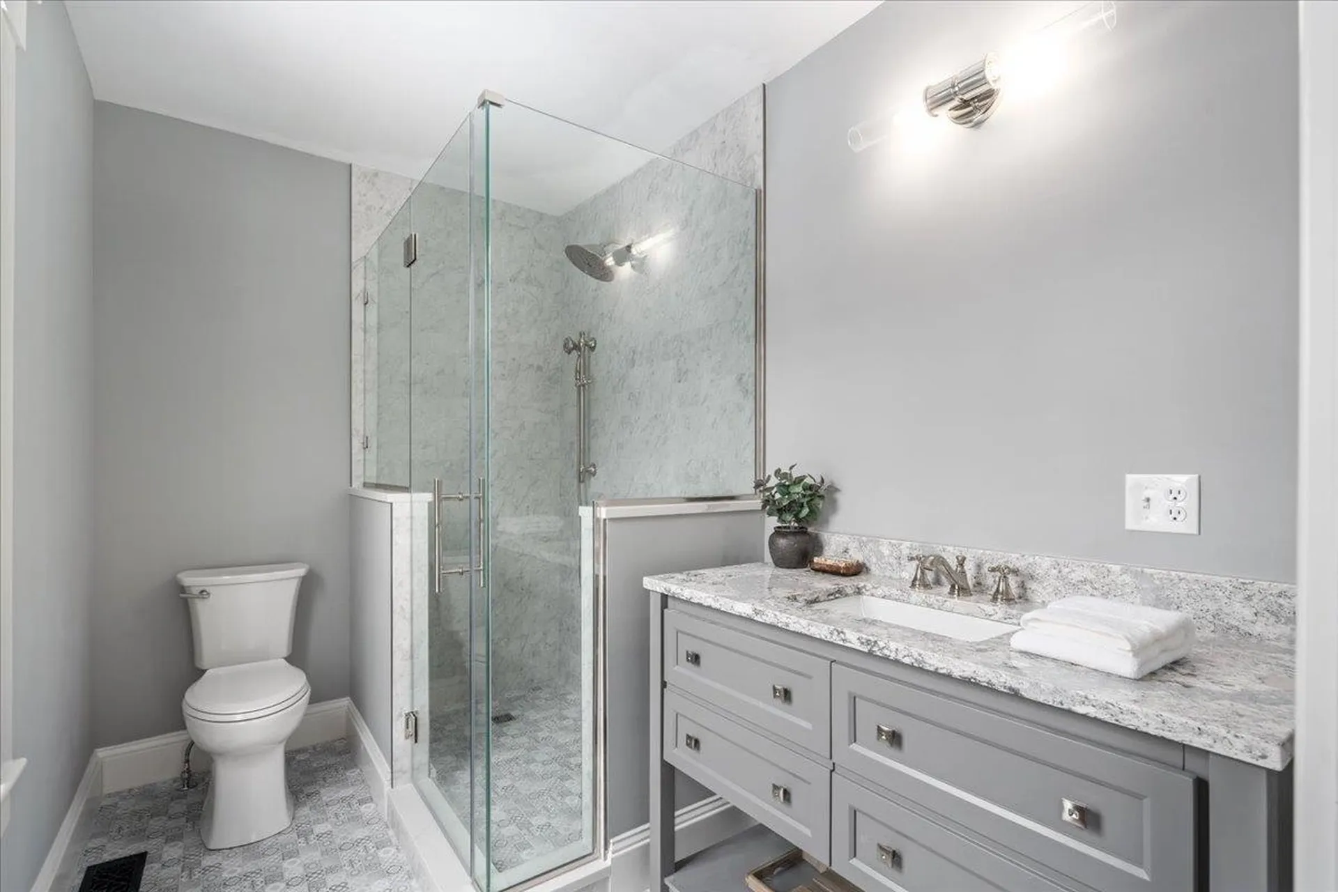 18 Souhegan Street Milford NH 03055