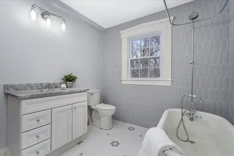 18 Souhegan Street Milford NH 03055