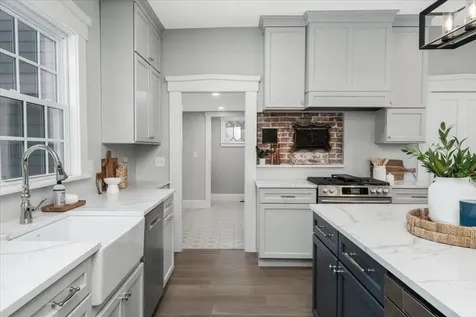 18 Souhegan Street Milford NH 03055