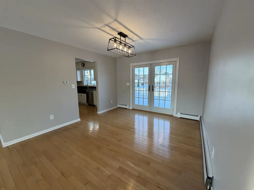 3 Brightview Avenue Rutland City VT 05701