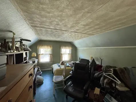 9 Old Colony Road Dover NH 03820