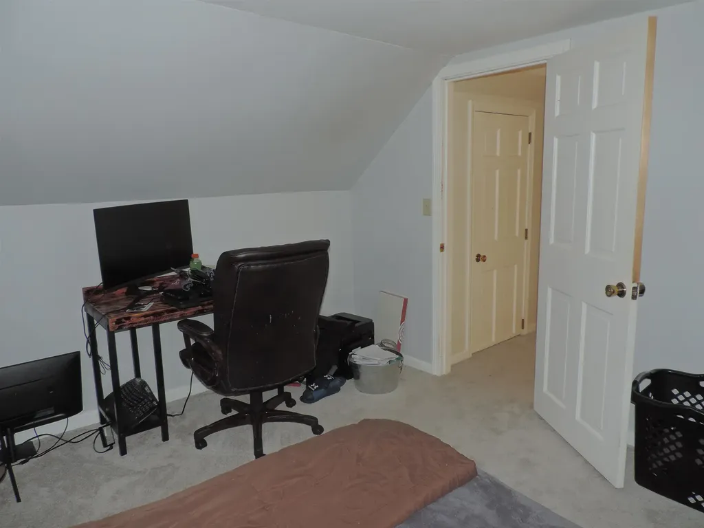 21 Heights Lane Sullivan NH 03445