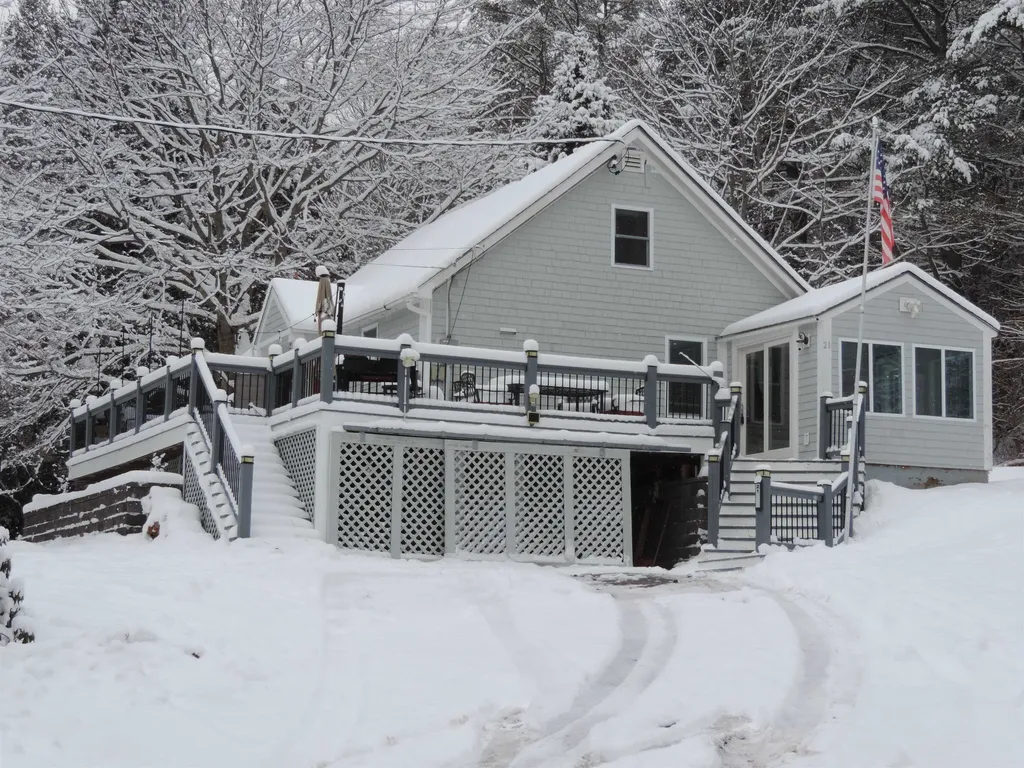 21 Heights Lane Sullivan NH 03445