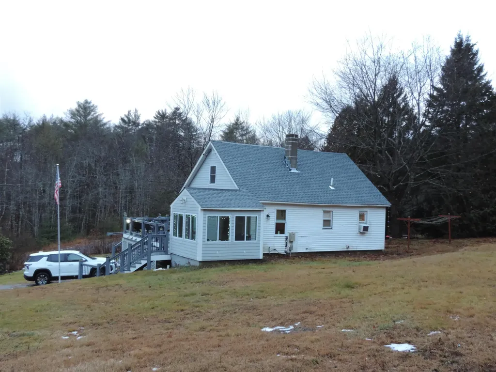 21 Heights Lane Sullivan NH 03445