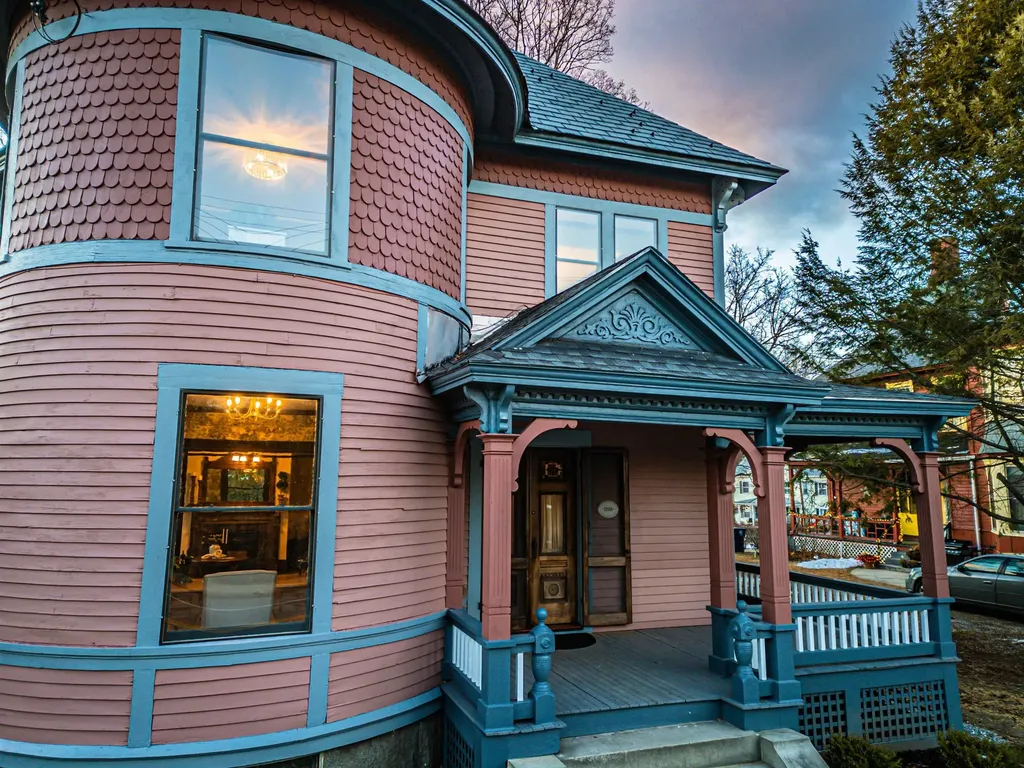 70 Concord Street Nashua NH 03064