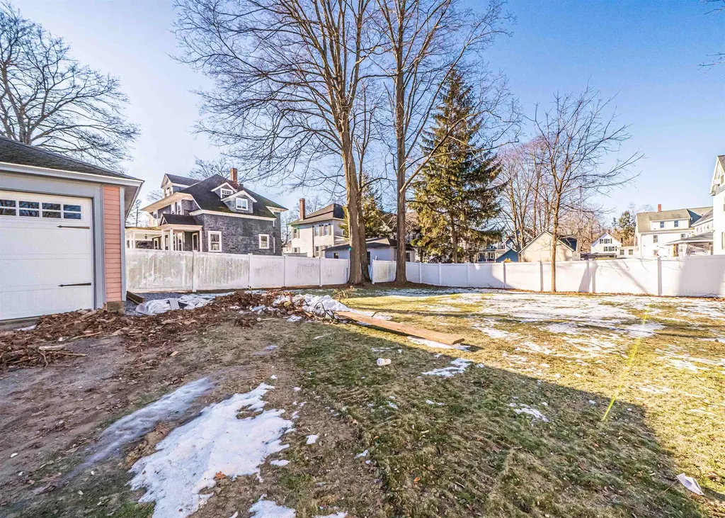 70 Concord Street Nashua NH 03064