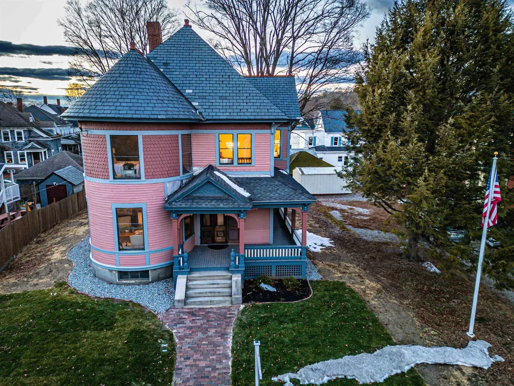 70 Concord Street Nashua NH 03064