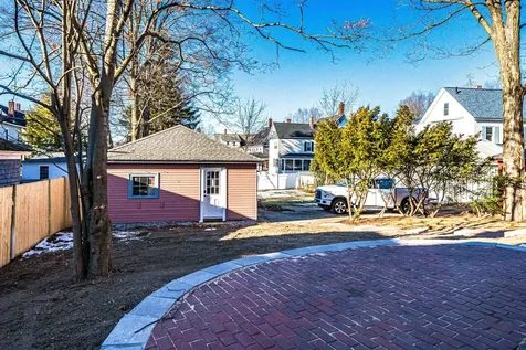 70 Concord Street Nashua NH 03064