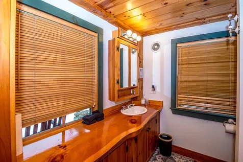 3 Chellie Lane Northumberland NH 03582