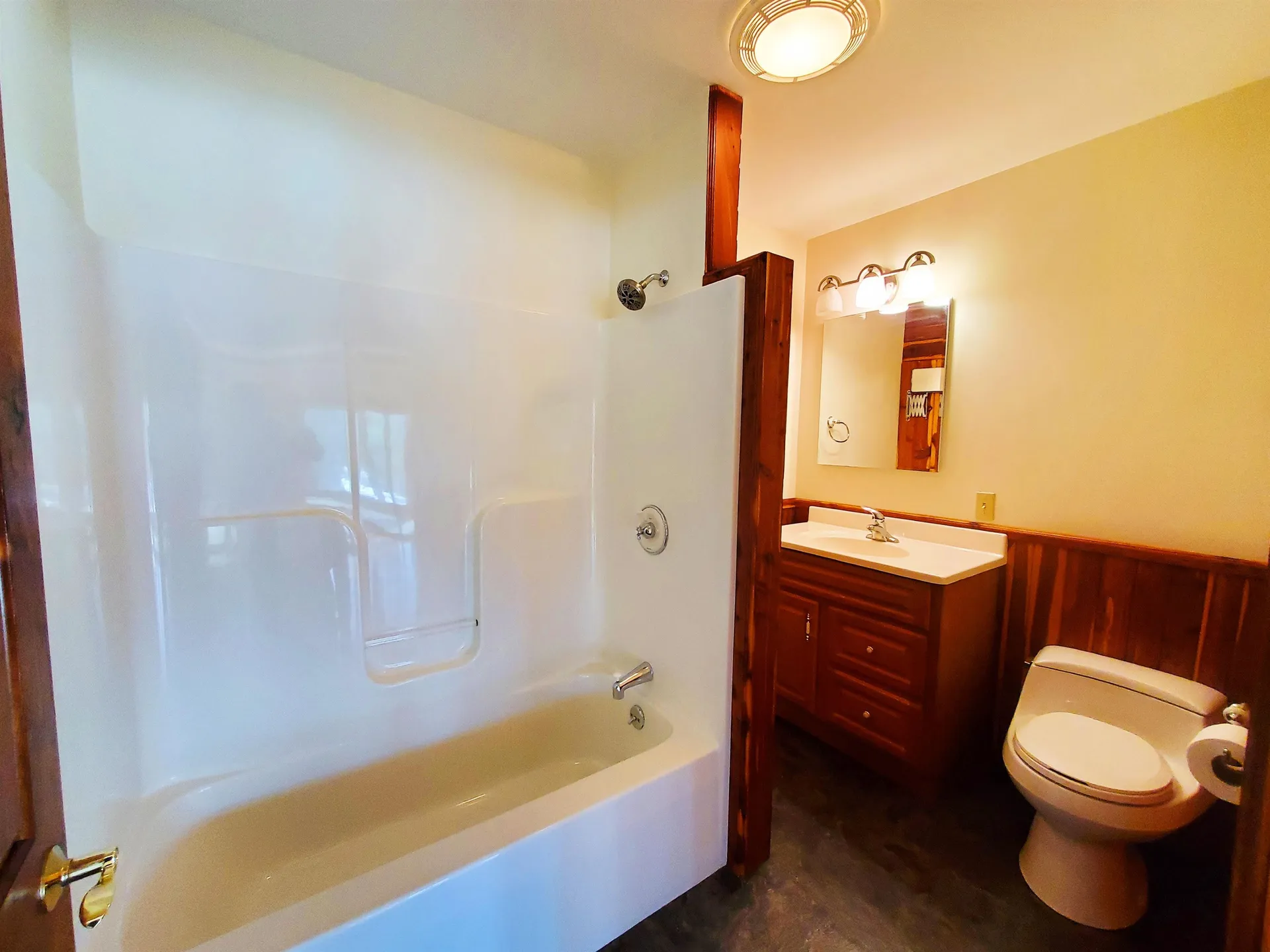 58 Main Street Andover NH 03216