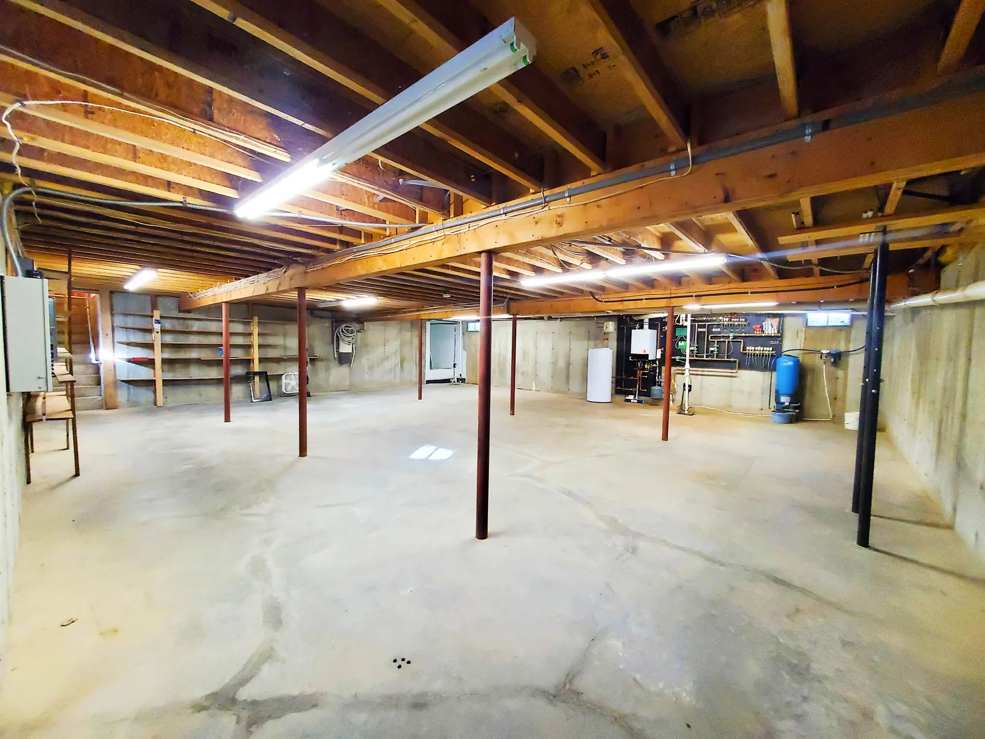 58 Main Street Andover NH 03216