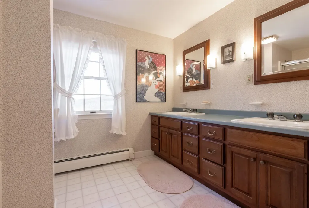 203 Winch Hill Road Langdon NH 03602