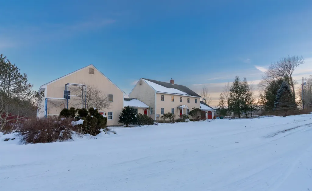 203 Winch Hill Road Langdon NH 03602