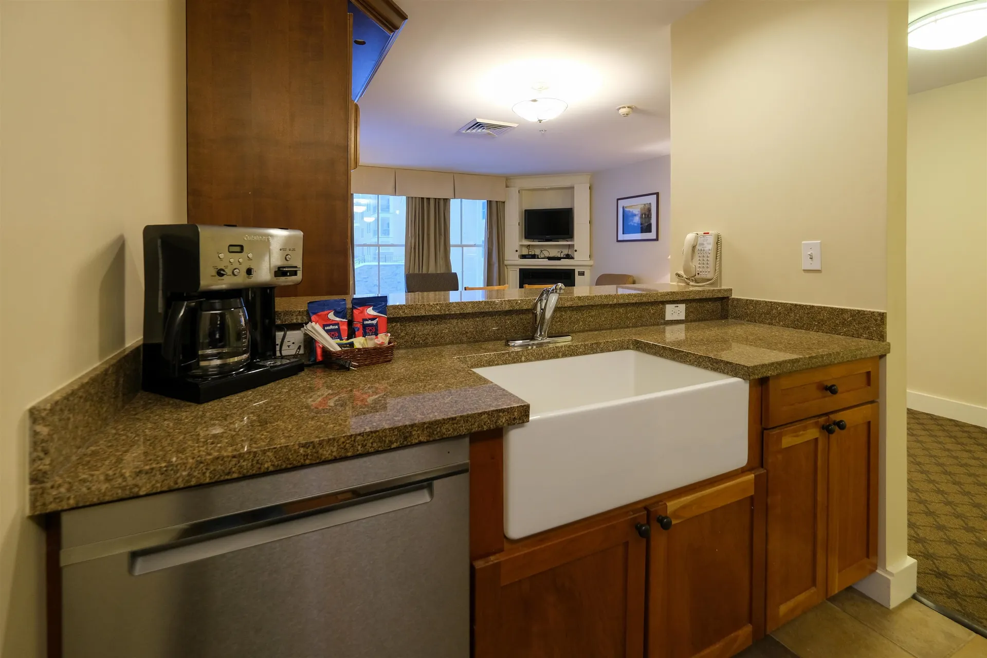 717/719 Q1-4 Jackson Gore Adams House Ludlow VT 05149