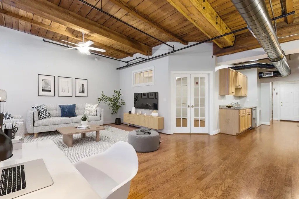 66 Landing Lane Laconia NH 03246