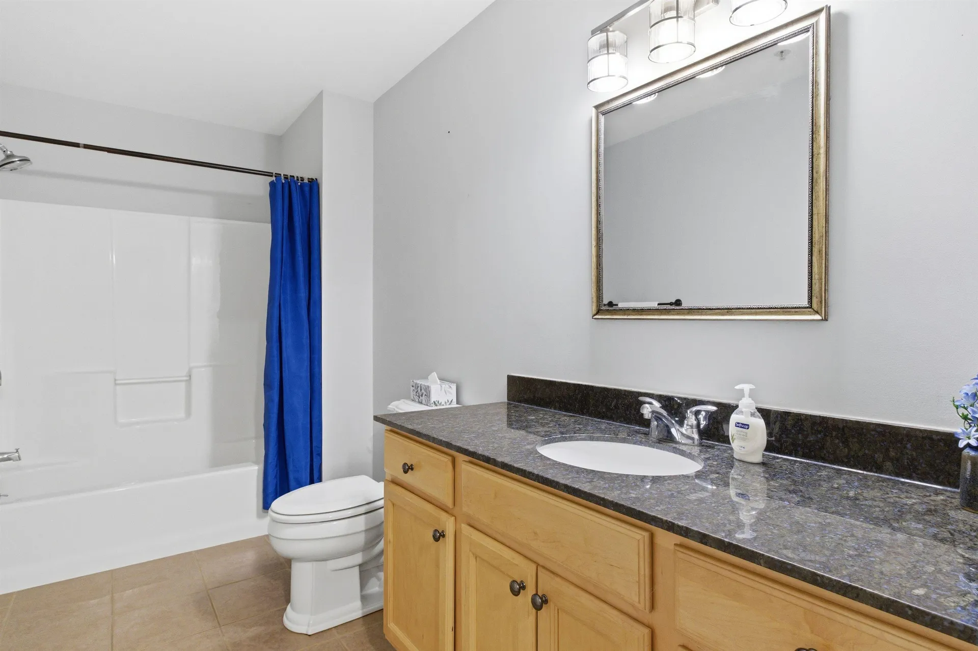 66 Landing Lane Laconia NH 03246