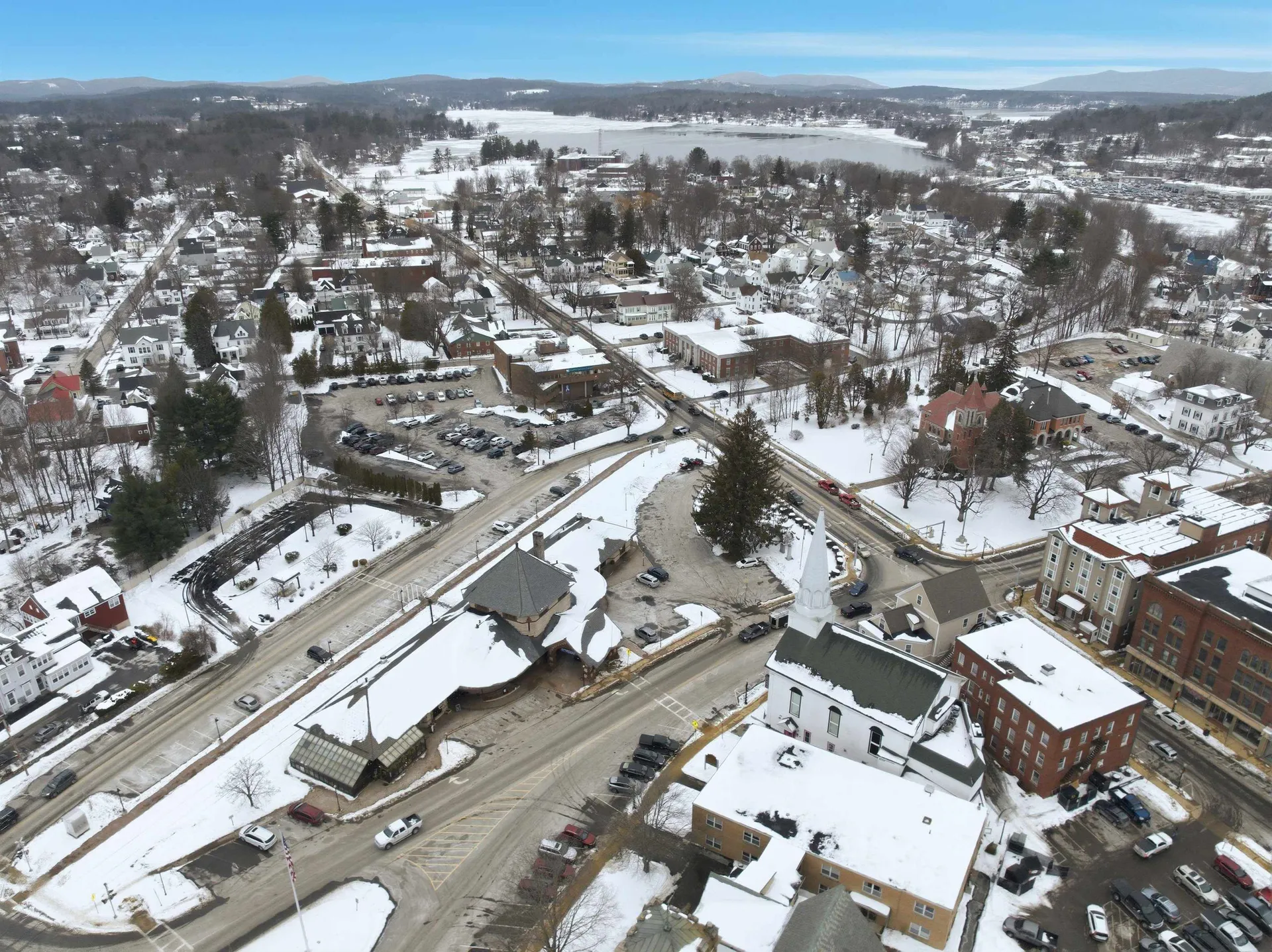 66 Landing Lane Laconia NH 03246