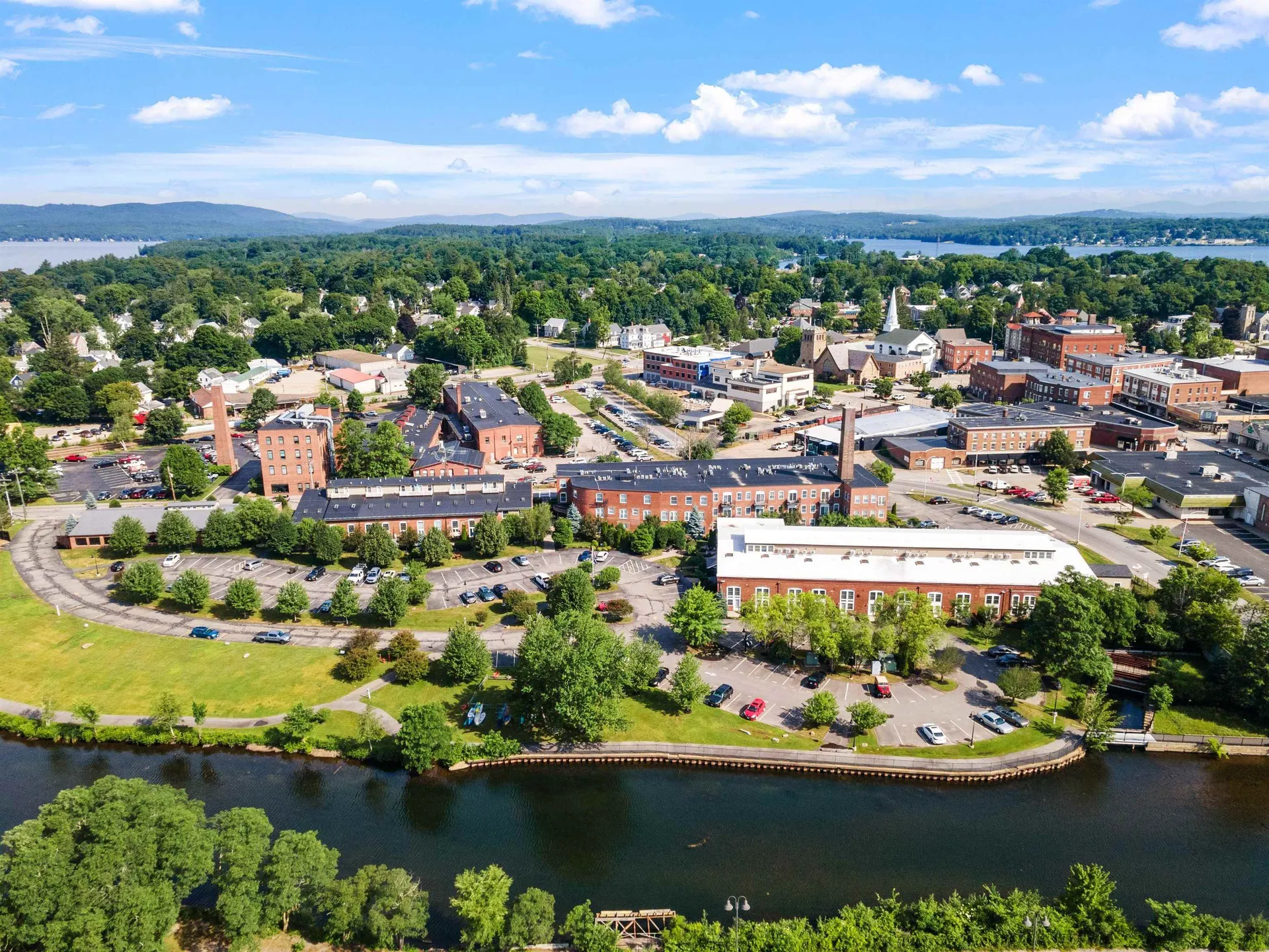 66 Landing Lane Laconia NH 03246