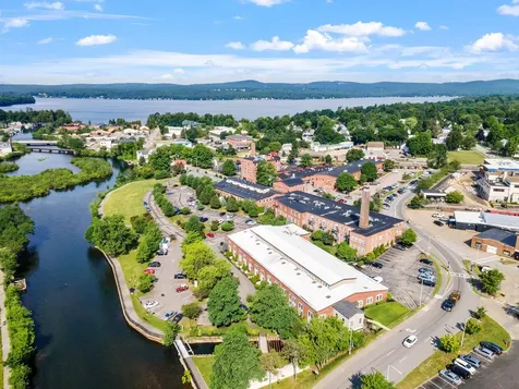 66 Landing Lane Laconia NH 03246