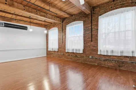 66 Landing Lane Laconia NH 03246