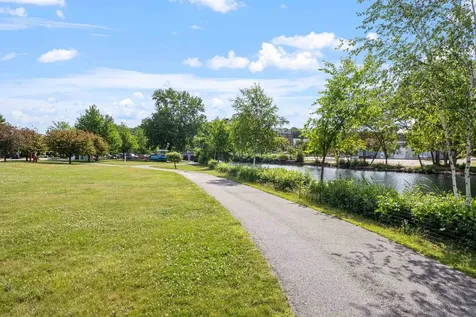 66 Landing Lane Laconia NH 03246