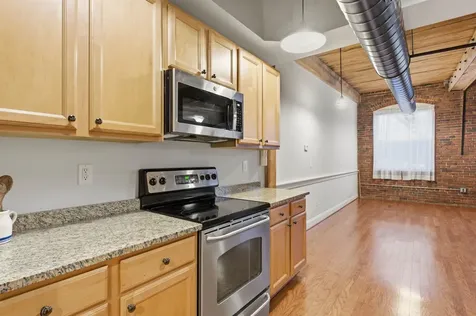 66 Landing Lane Laconia NH 03246