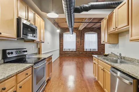 66 Landing Lane Laconia NH 03246