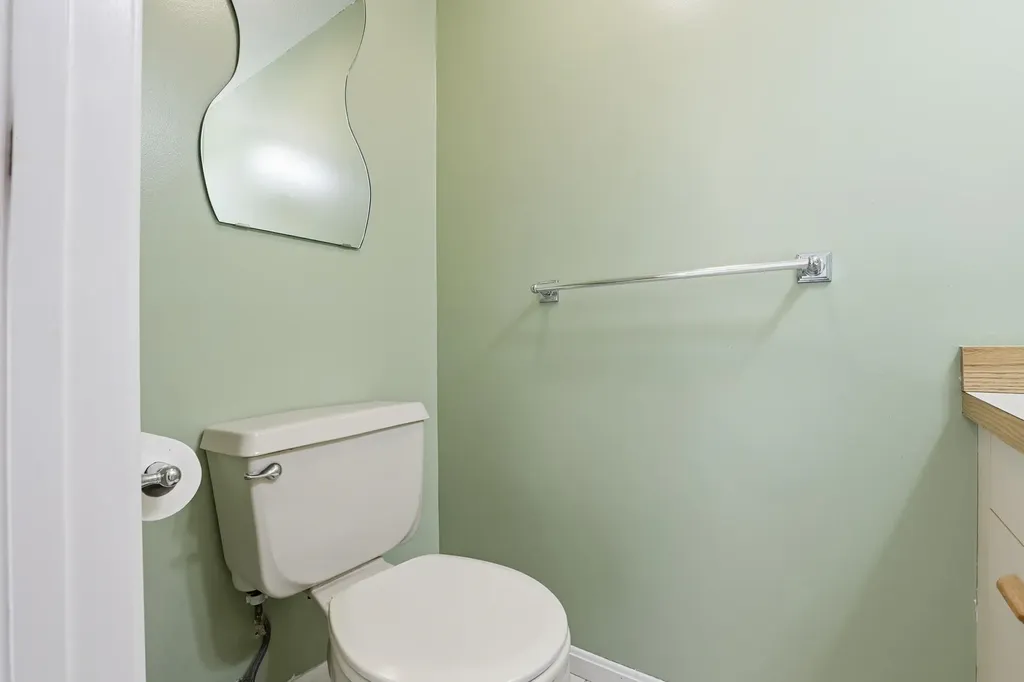 117 Fox Hollow Way Manchester NH 03104